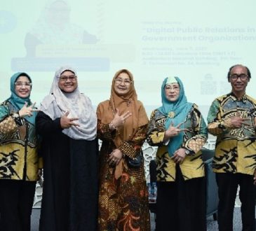 Fikom Unisba dan USIM Malaysia Jalin Kolaborasi Akademik Internasional Lewat Guest Lecture dan Forum Pascasarjana