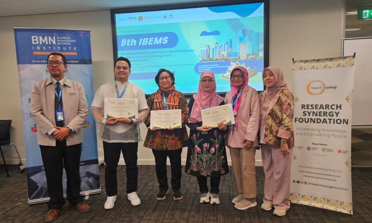 FEB Unisba Harumkan Nama Bangsa di Ajang Internasional: Raih Predikat Best Paper dan Best Presenter di 9th IBEMS Australia