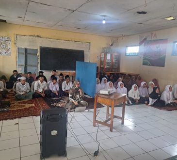 Melibatkan Orang Tua dalam Program Kesehatan Santri di Pesantren