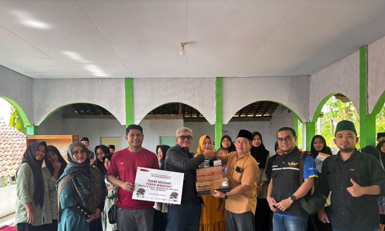 Unisba Sebarkan 1.300 Mushaf Al-Qur’an, Cahaya Ilahi Menyapa Pelosok Banten