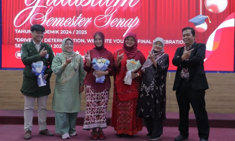 PWK Unisba Selenggarakan Yudisium Meriah dengan Semangat Kemerdekaan: “Driven By Determination”