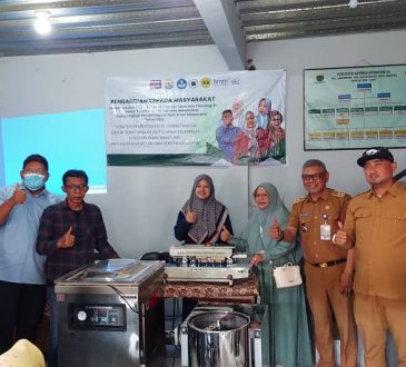 Unisba & Unpas Perkuat UMKM ‘Dapur Sehat’ Lewat Inovasi Pengawetan dan Sertifikasi Halal
