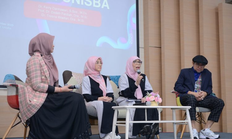 Fikom Unisba Selenggarakan Taaruf & PPMB 2025: Perkuat Sinergi Mahasiswa Baru Lewat Semangat Connect, Collaborate, Conquer