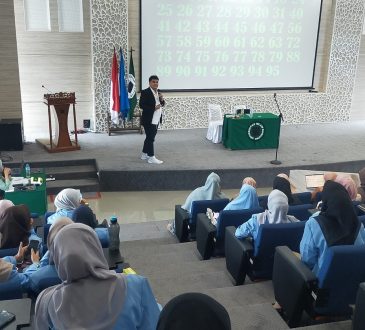 PG-PAUD Unisba Selenggarakan Studium General: Tumbuhkan Kreativitas, Nilai Islami, dan Jiwa Wirausaha Guru PAUD