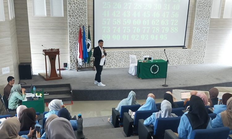 PG-PAUD Unisba Selenggarakan Studium General: Tumbuhkan Kreativitas, Nilai Islami, dan Jiwa Wirausaha Guru PAUD