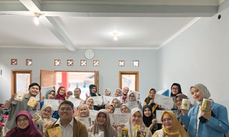 Program PKM Kemdiksaintek “Dapur Sehat” Digelar di Kebon Waru