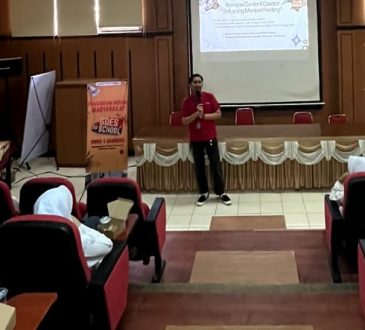 Generasi Z Makin Tertarik Jadi Content Creator, Telkom University Bekali Siswa SMKN 5 Bandung Lewat Seminar “Menjadi Content Creator di Era AI”