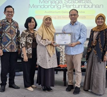 Dialog Fiskal Daerah di Unisba Soroti Efisiensi Belanja dan Digitalisasi untuk Dorong Ekonomi Jawa Barat
