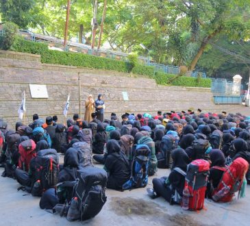 Ratusan Mahasiswa FTK Unisba Jalani Latihan Kepemimpinan di Kiarapayung