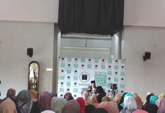 Pengajian Umum Bulanan Unisba Angkat Pesan Istiqamah di Tengah Padatnya Aktivitas Kehidupan