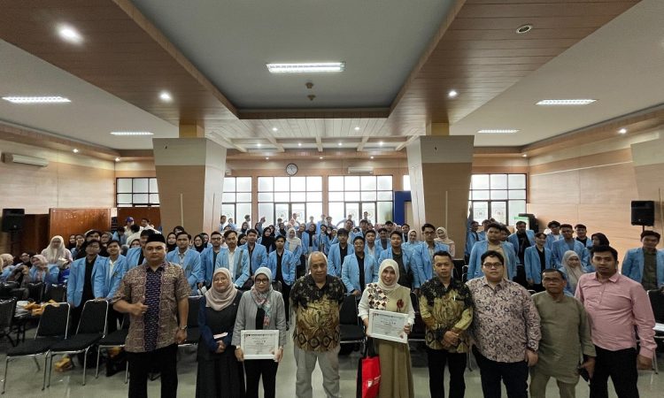Fakultas Hukum Universitas Islam Bandung Gelar Pembekalan, 164 Calon Sarjana Hukum Disiapkan Hadapi Dunia Profesional