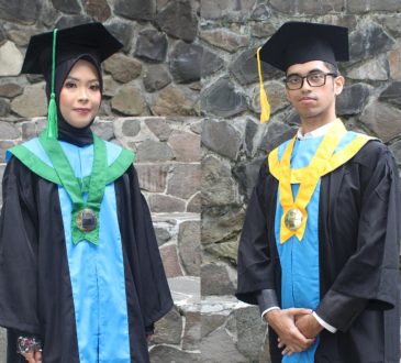 Dua Wisudawan Inspiratif Unisba 2025, Teladan Kemandirian dan Toleransi