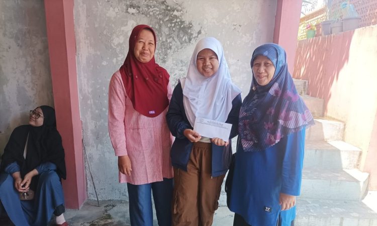 Bakti Sosial Ramadan di Masjid Nurul Muttaqien Komplek Unisba, 187 Paket Sembako Dibagikan kepada Warga