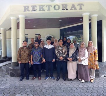 Unisba Siap Bina Telkom University dalam Pendirian Fakultas Kedokteran