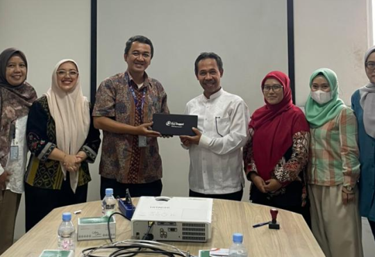 Pojok Statistik Unisba Sambut Benchmarking Universitas Esa Unggul, Dorong Penguatan Kolaborasi Antarperguruan Tinggi