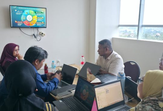 FEB Unisba Perkuat Kolaborasi Akademik melalui Kunjungan Profesor ke Unpam