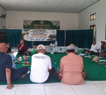 LPPM Unisba Dorong Pengelolaan Sampah Organik dan Pemanfaatan PLTS melalui PKM di Desa Buahdua Sumedang