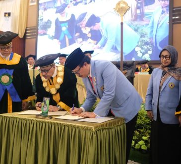 Milad ke-72 UMI Jadi Momentum Penguatan Kerja Sama, Unisba dan UMI Teken MoU Strategis