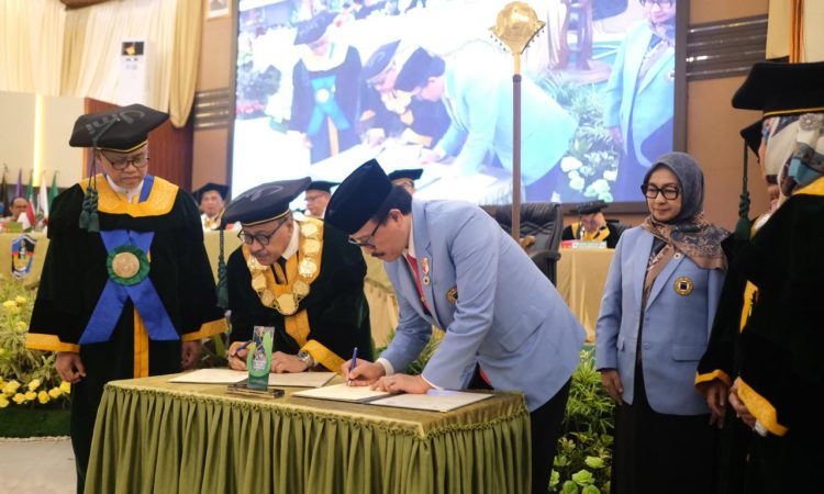 Milad ke-72 UMI Jadi Momentum Penguatan Kerja Sama, Unisba dan UMI Teken MoU Strategis