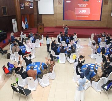 Unisba Bekali Tenaga Kependidikan dengan Leadership Training untuk Perkuat Kinerja