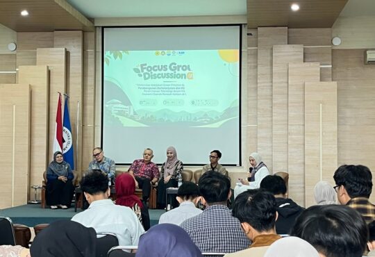 FEB Unisba Bahas Strategi Pembiayaan Hijau dan Teknologi untuk Ekonomi Rendah Karbon