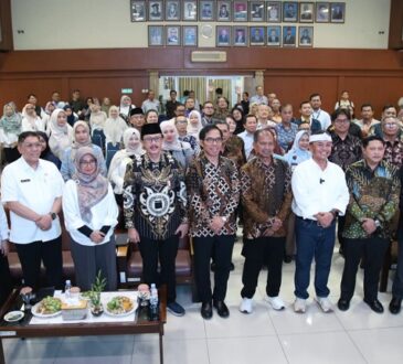 Rektor Unisba Bagikan Model Zero Waste Berbasis Pembelajaran dalam Program GRADASI LLDIKTI IV
